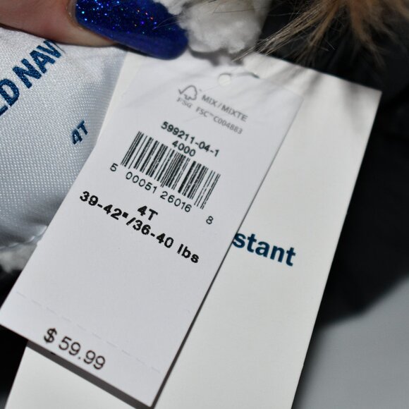 Old Navy Kids Puffer Jacket with Fur Hood in Black Size: 4T NWT - Picture 3 of 4